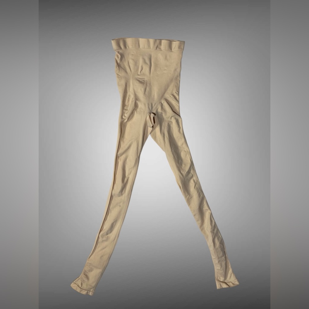 SKIMS Sculpting Seamless Leggings Product Code: SH-LEG-0203 Size S/M - Picture 2 of 9